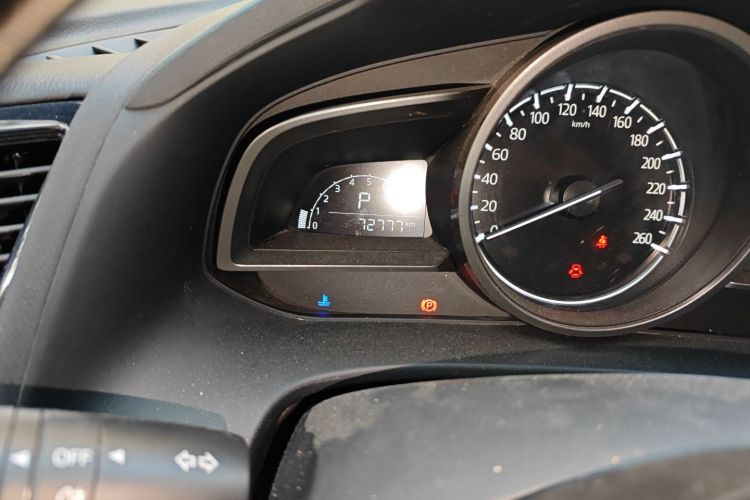 马自达CX-4 2020款 2.0L 自动两驱蓝天活力版中控内饰15