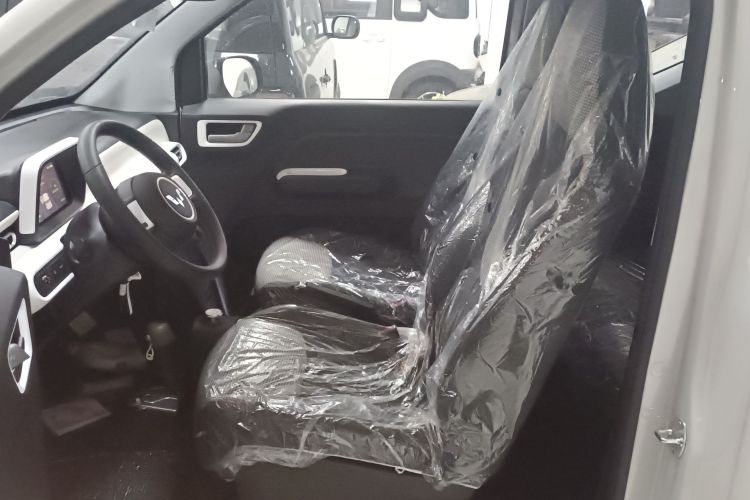 五菱汽车 宏光MINIEV 2024款 第三代 215km 青春版中控内饰19