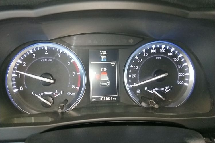 丰田 汉兰达 2015款 2.0T 四驱豪华版 7座中控内饰14