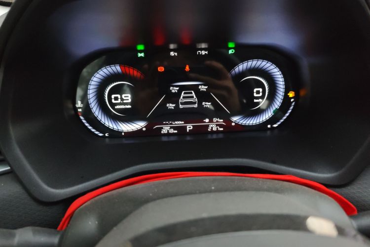 吉利汽车 帝豪 2025款 第4代 1.5L CVT龙腾版中控内饰14