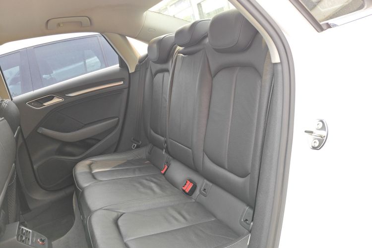 奥迪A3 2016款 Limousine 35 TFSI 风尚型中控内饰21