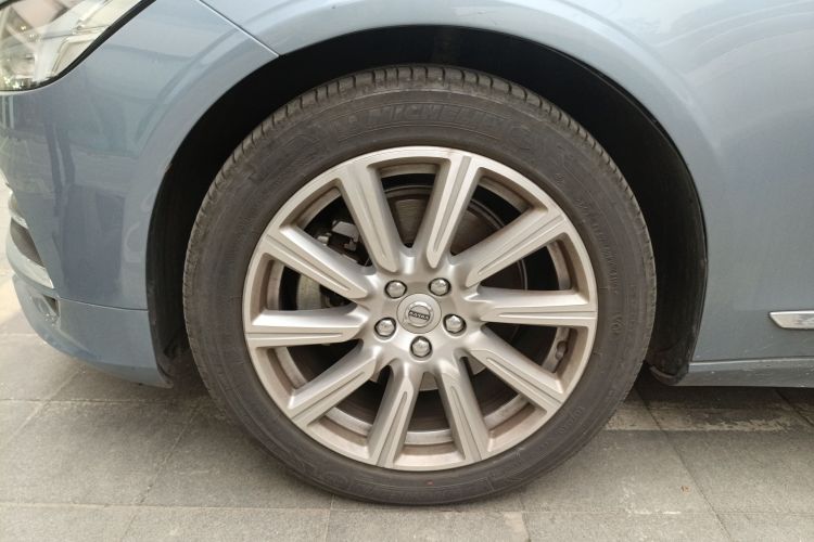 沃尔沃S90 2020款 T5 智逸豪华版车身外观6007