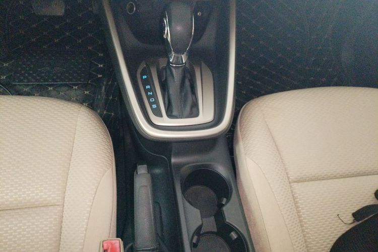 福特 福睿斯 2017款 改款 1.5L 自动舒适型中控内饰18