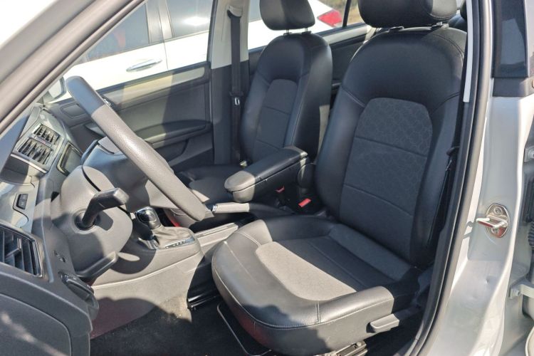 大众 桑塔纳 2015款 1.6L 自动舒适版局部细节19