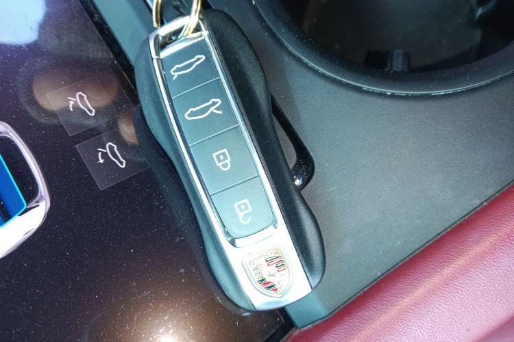 保时捷 2022款 改款 Taycan中控内饰11