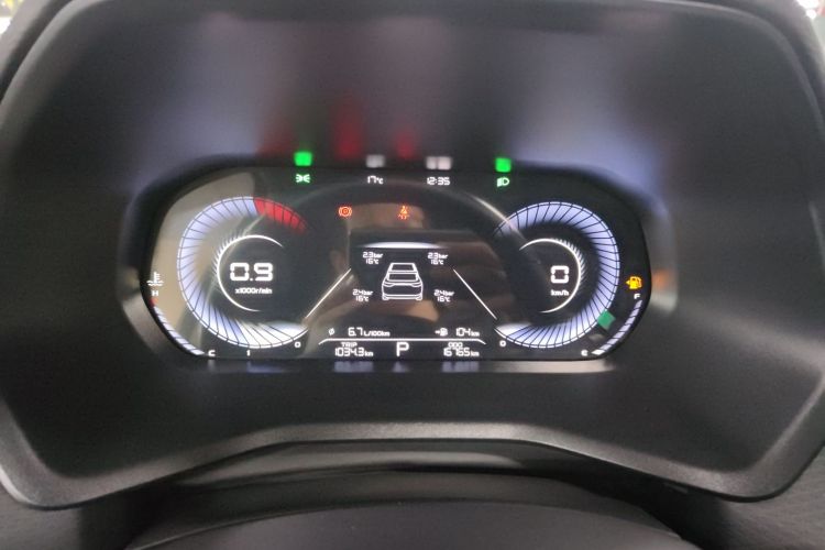 吉利汽车 帝豪 2025款 第4代 1.5L CVT龙腾版中控内饰14