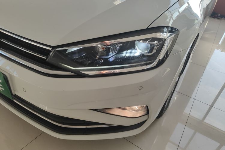 大众 高尔夫·嘉旅 2019款 280TSI 自动好奇型 国V局部细节36