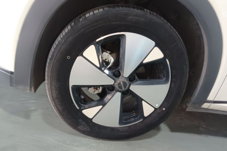 比亚迪 海豚 2023款 420km 时尚版车身外观6001