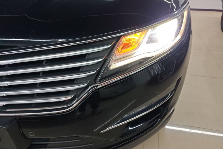 林肯MKC 2017款 2.0T 两驱尊享版局部细节36