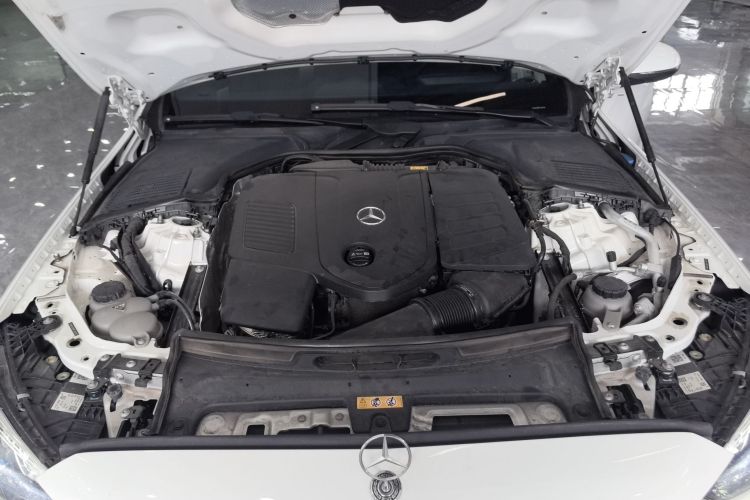 奔驰C级 2023款 C 260 L机舱底盘24