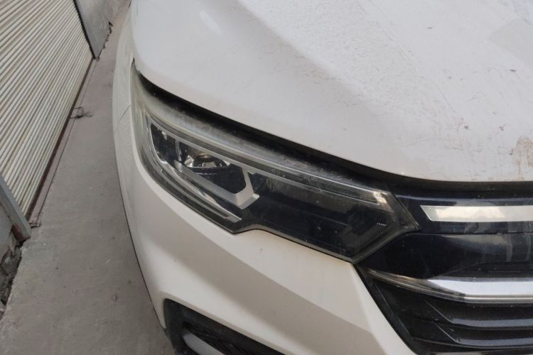 众泰T500 2018款 1.5T 自动智能互联尊贵型车身外观8