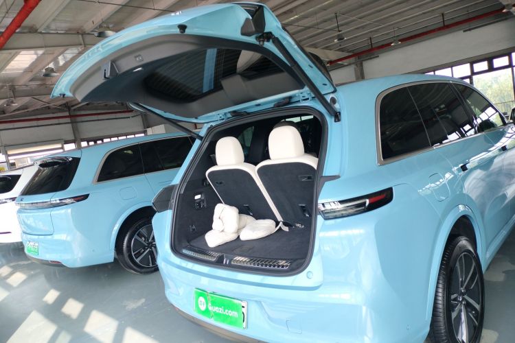 理想汽车 理想L8 2024款 Max中控内饰23