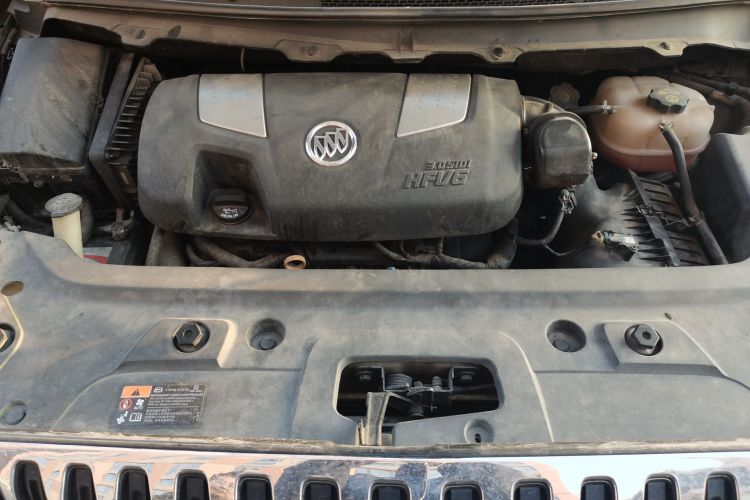 别克GL8 2011款 3.0L GT豪华商务豪雅版局部细节24