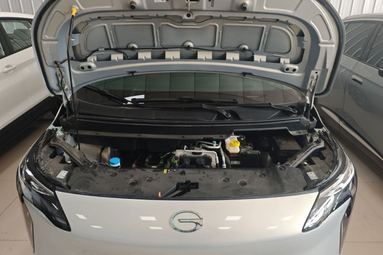 埃安 AION Y 2025款 Plus 510 智享版机舱底盘24