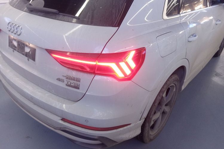 奥迪Q3 2019款 45 TFSI quattro 豪华动感型车身外观6006