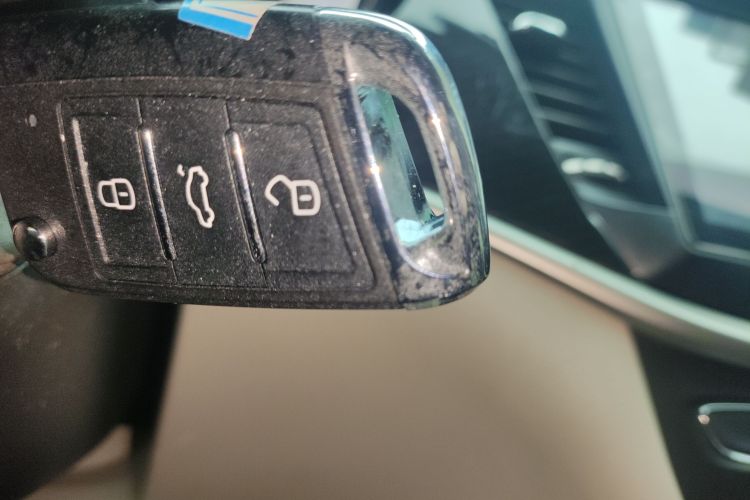 别克 威朗 2020款 15T 自动进取型中控内饰11