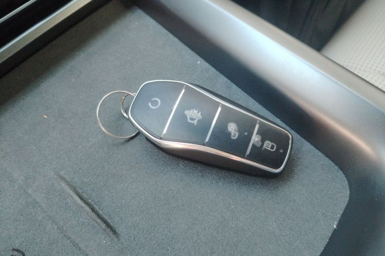 比亚迪 海豹07 DM-i 2025款 智驾版 DM-i 1.5L 125km 尊贵型中控内饰11