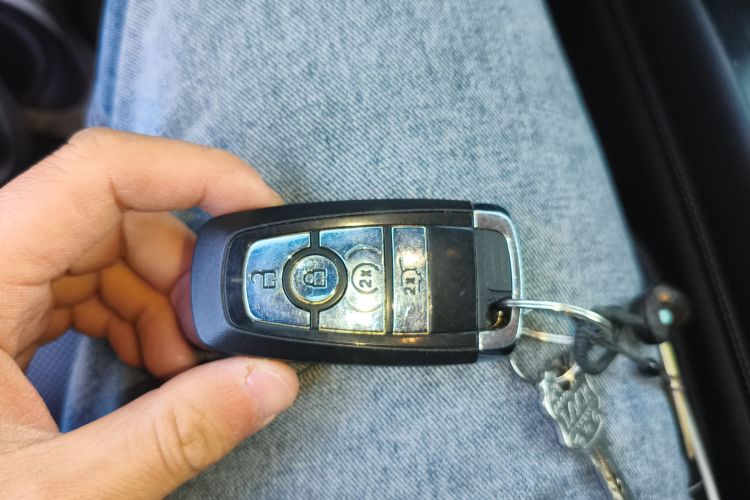 林肯 冒险家 2022款 2.0T 两驱尊享版中控内饰11