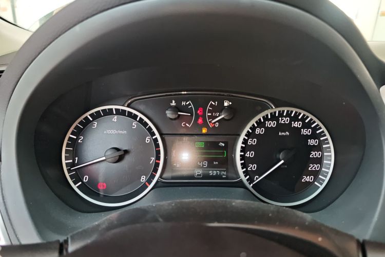 日产 轩逸 2018款 1.6XV CVT尊享版中控内饰14