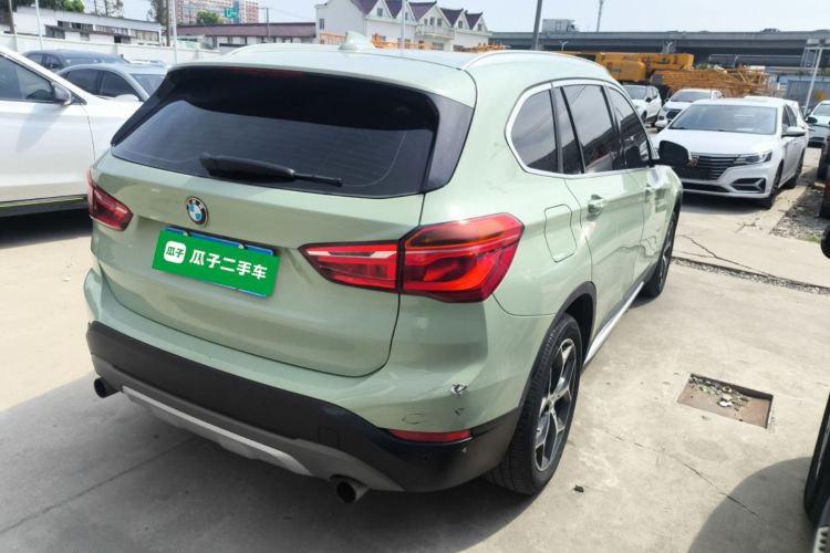 宝马X1 2016款 sDrive20Li 豪华型车身外观7