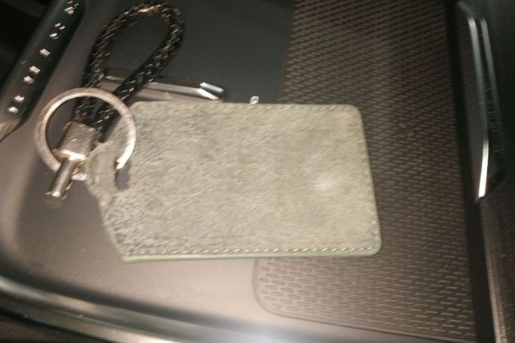 别克 君越 2023款 艾维亚版中控内饰7001