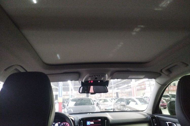 沃尔沃XC40 2020款 T3 智行时尚版局部细节22