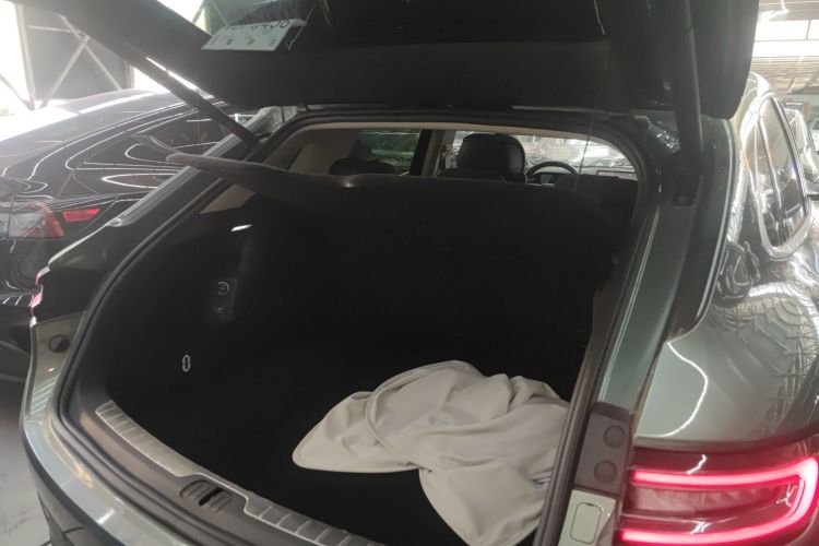 鸿蒙智行 问界M5 2022款 增程后驱标准版局部细节23