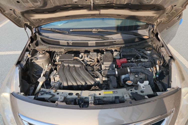 日产 阳光 2015款 1.5XE CVT舒适版机舱底盘24