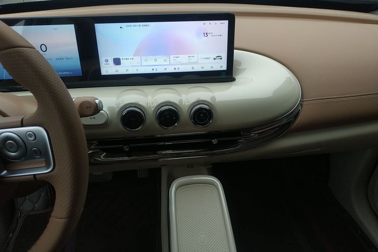 五菱汽车 五菱缤果 2025款 410km 灵犀尊享款中控内饰16