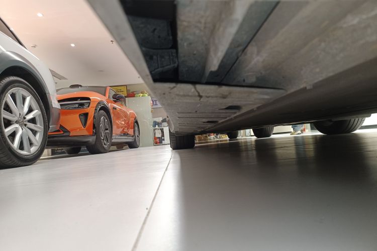 小鹏P7 2023款 P7i 702 Pro局部细节9001