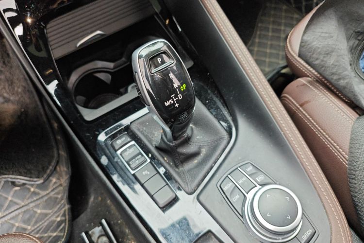 宝马X1 2021款 sDrive20Li 尊享型局部细节18