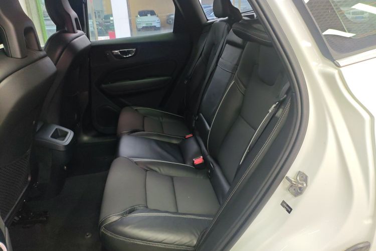 沃尔沃XC60 2018款 T5 四驱智远运动版中控内饰21