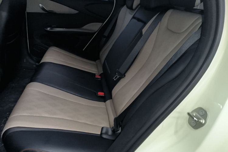 比亚迪 海豚 2023款 420km 时尚版中控内饰21