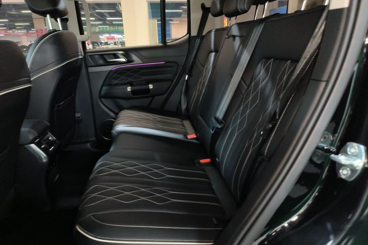 坦克300 2021款 越野版 2.0T 挑战者中控内饰21