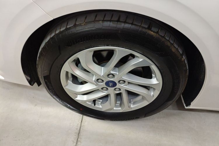 福特 蒙迪欧 2023款 EcoBoost 180 舒雅型车身外观6007