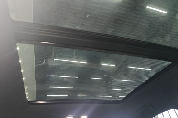 理想汽车 理想ONE 2021款 增程6座版局部细节22