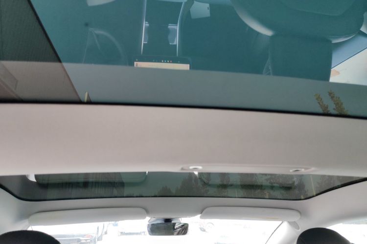 特斯拉 Model 3 2019款 标准续航后驱升级版中控内饰22