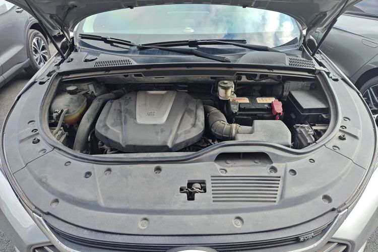 比亚迪 唐 2018款 2.0T 自动智联尊荣型 7座 国V机舱底盘24