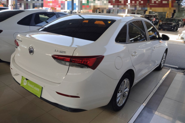 别克 英朗 2021款 改款 典范 1.5L 自动精英型车身外观7