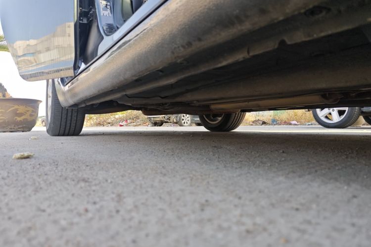 别克 君威 2015款 1.6T 精英技术型局部细节9001