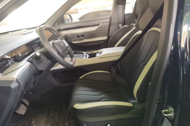 捷途山海L6 2024款 1.5TD DHT MAX中控内饰19