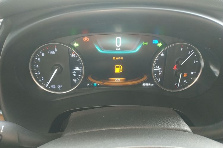 别克 君越 2018款 20T 豪华型中控内饰14