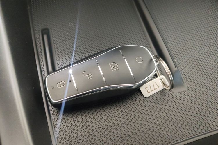 比亚迪 秦PLUS 2025款 DM-i 智驾版 55KM领先型中控内饰7001