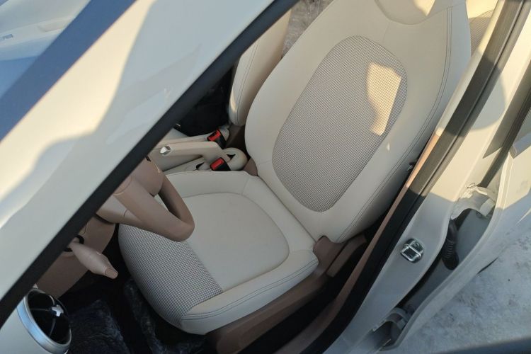 五菱汽车 宏光MINIEV 2025款 四门版 进阶款局部细节19