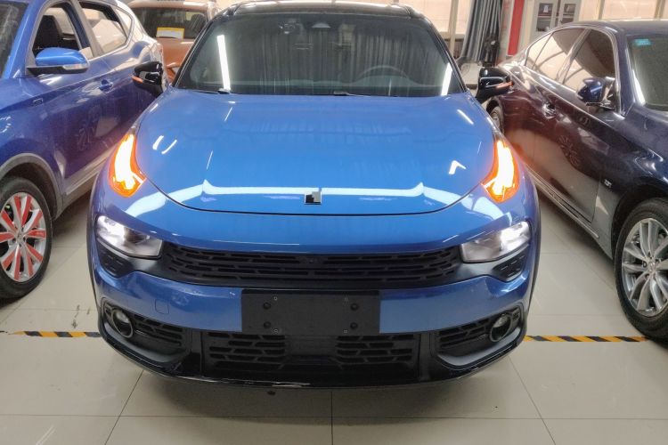 领克02 2021款 2.0TD 自动两驱劲 冠军版车身外观2