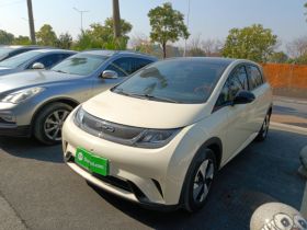 比亚迪 海豚 2023款 420km 时尚版