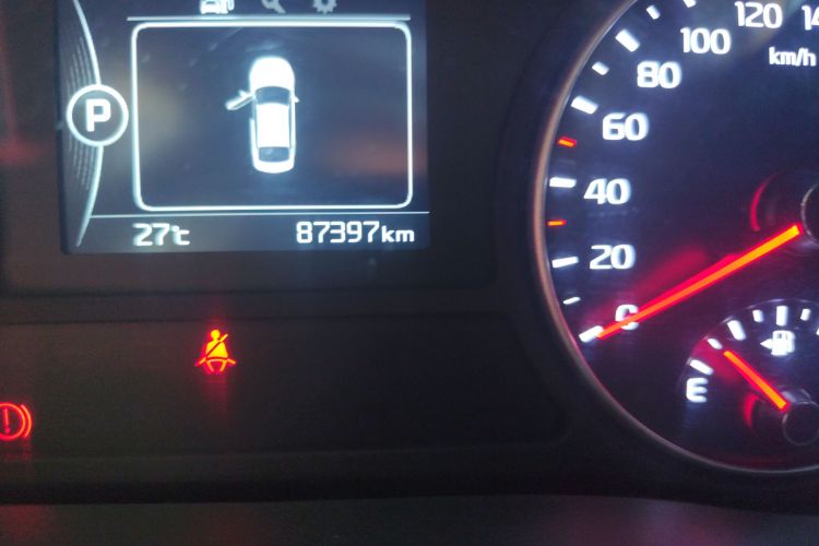 起亚K5 2016款 1.6T 自动LUX中控内饰15