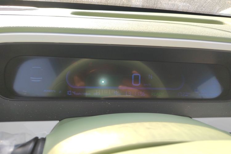 吉利银河 熊猫 2025款 210km 元气熊中控内饰14