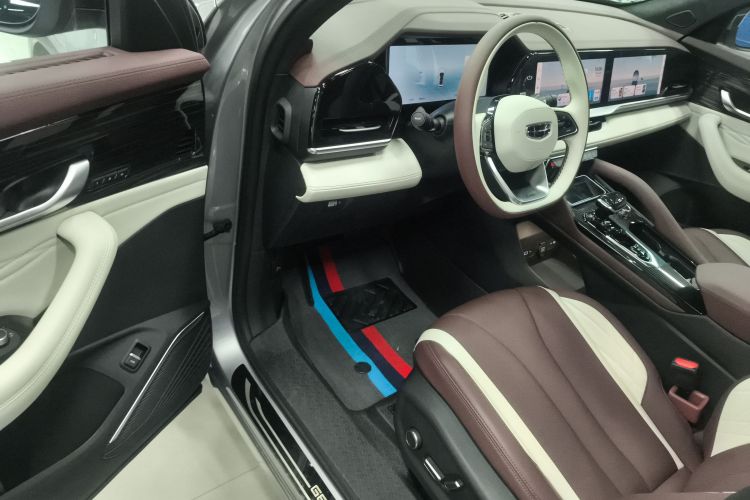 吉利汽车 星越L 2024款 2.0TD 高功自动两驱云起版中控内饰20