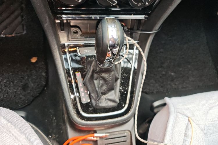 大众 宝来 2014款 1.6L 自动舒适型中控内饰18